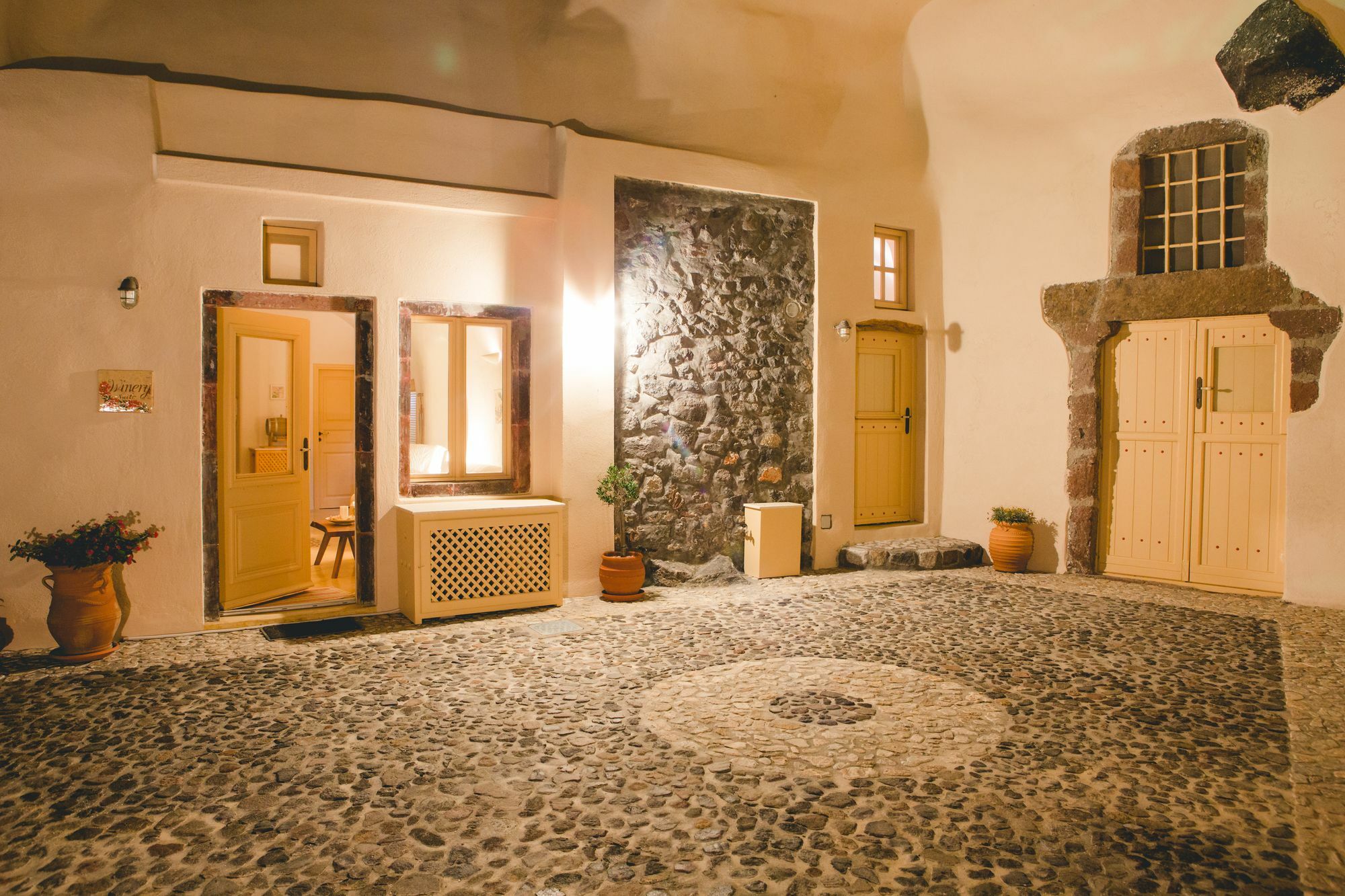 Villa Flora'S House & Cave Winery Pýrgos Esterno foto